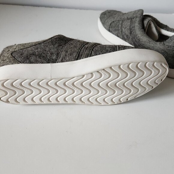 DEREK LAM 10 CROSBY| casual Sneakers Gray Sz 6M - Picture 4 of 4